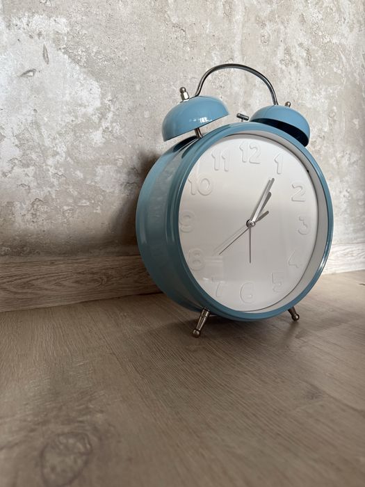 Zegar budzik duży vintage z podświetleniem home&you