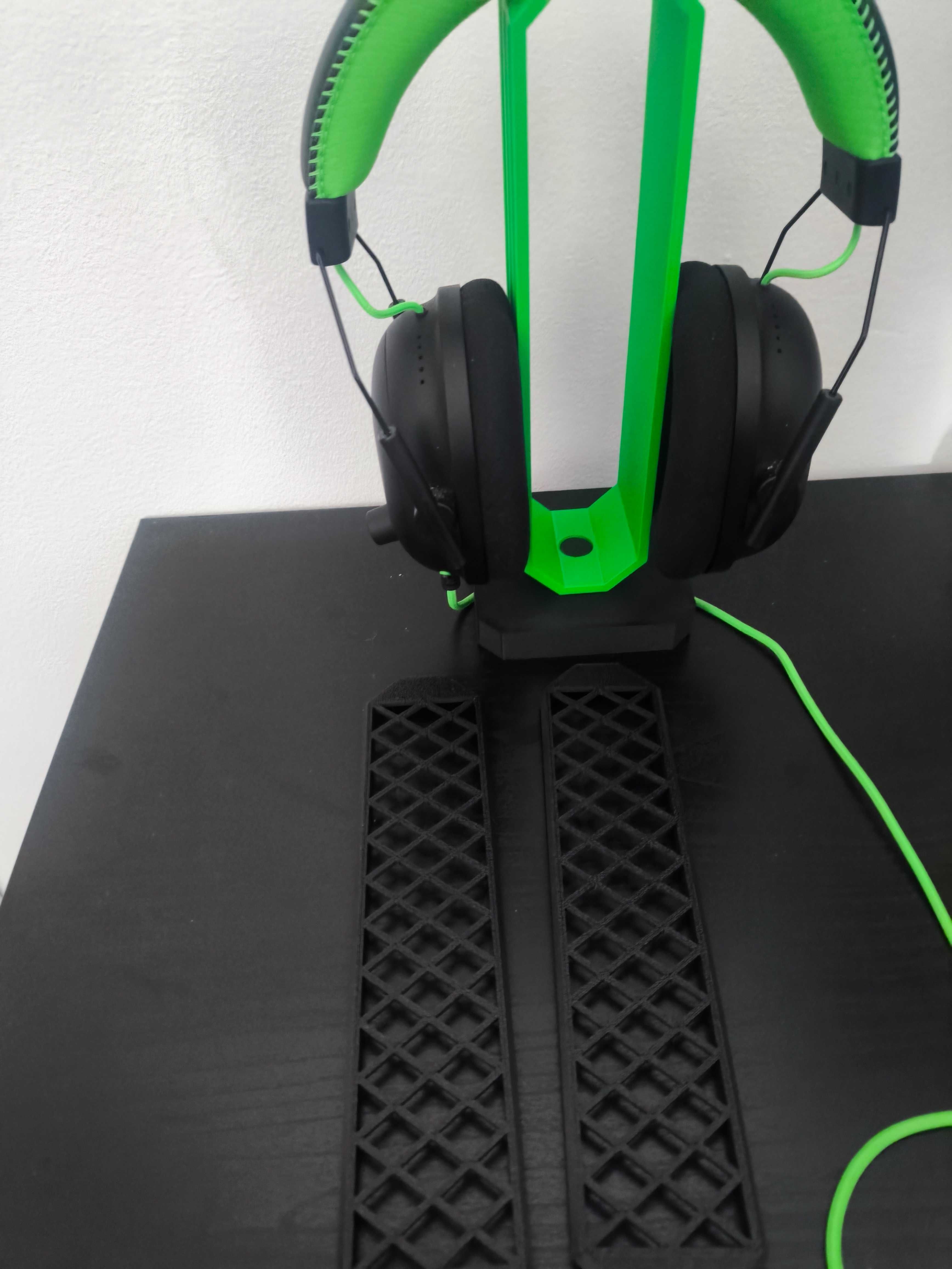 Apoio vertical para headphone