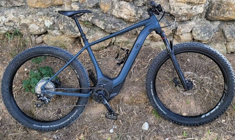 SPECIALIZED levo hardtail 27,5 EBIKE motor novo C 2,5 anos de ga
