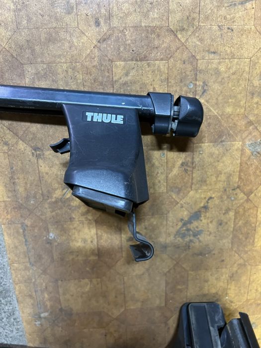 Thule багажник релинги криши 853- 2341- 07