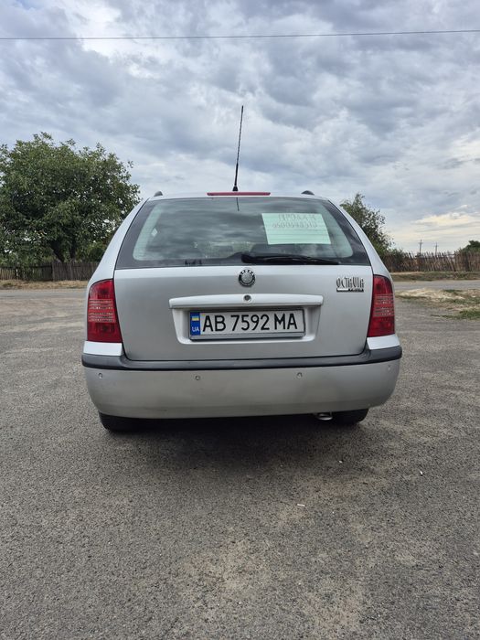 Продам шкоду октавія