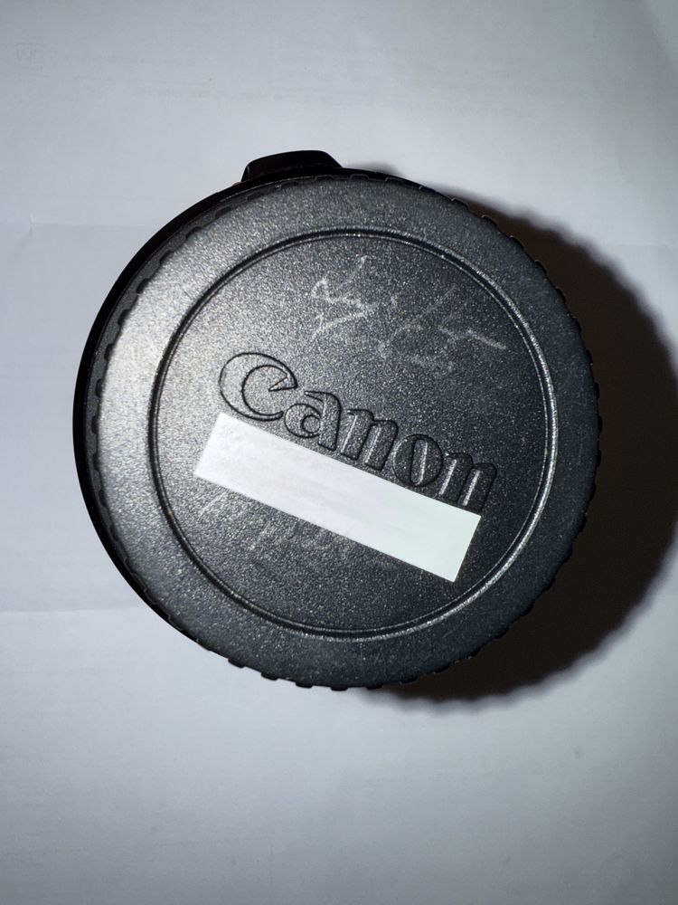 Objectiva Canon encaixe EF 28-200mm em excelente estado