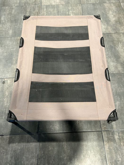 Cama elevada para pet grande porte