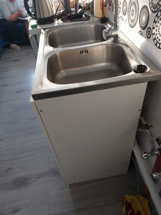 Zlewozmywak z szafką i baterią - KOMPLET - wym. 80x50x86cm