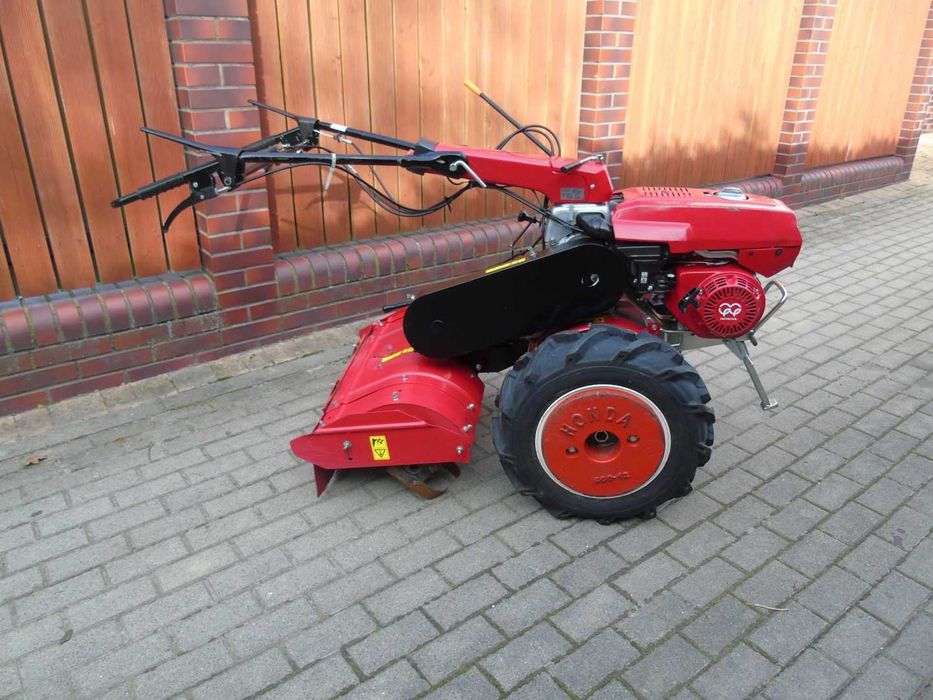 Glebogryzarka spalinowa dzik HONDA F 720  SUPER STAN