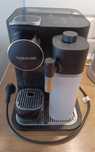 Ekspres DELONGHI Nespresso Gran Lattissima EN640.B Czarny