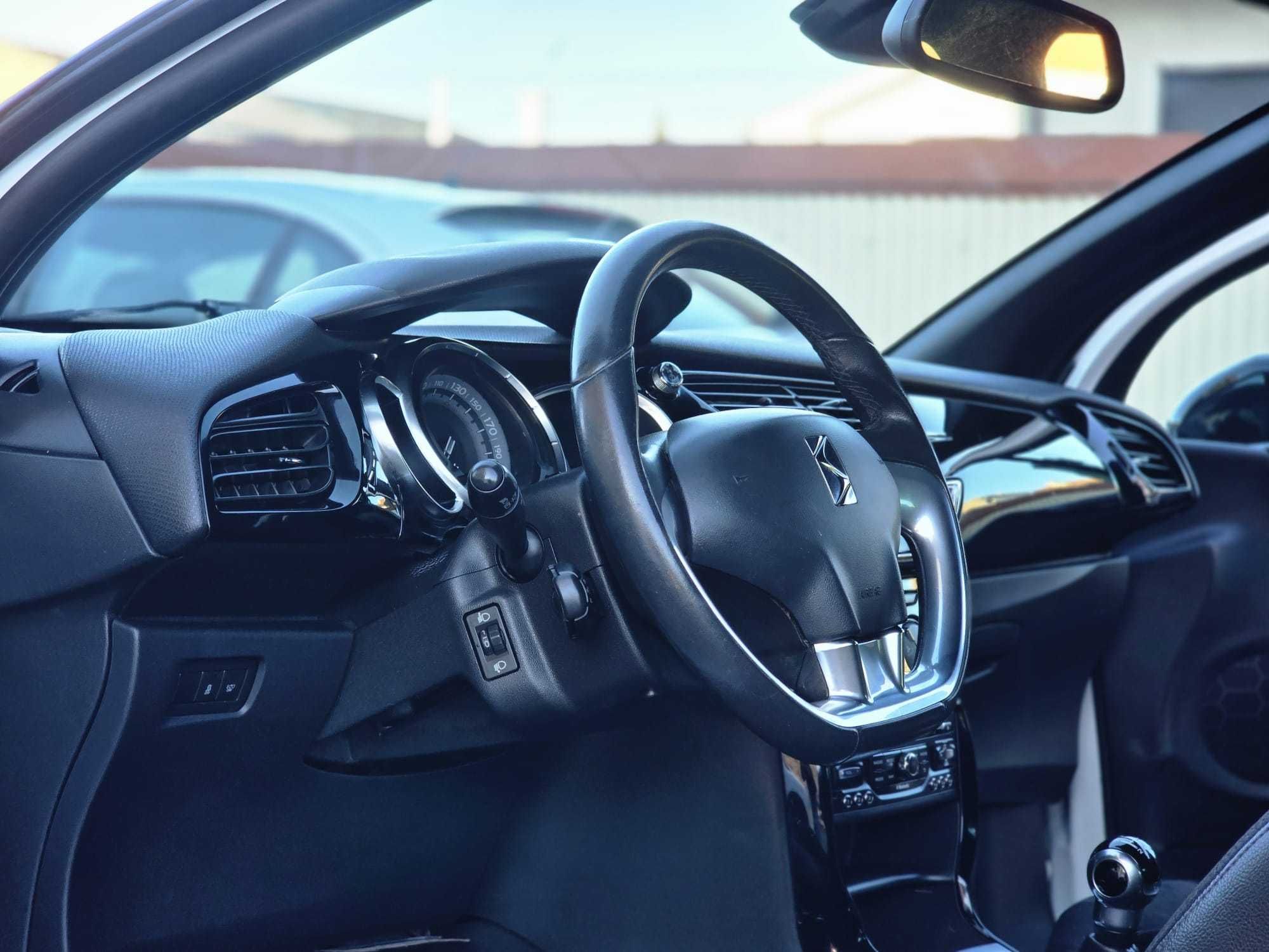 CITROEN DS3 SPORTCHIC 1.6HDI 92CV