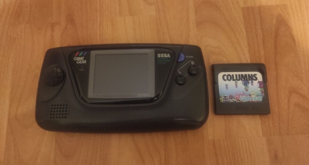 Gamegear revisionada c/jogo
