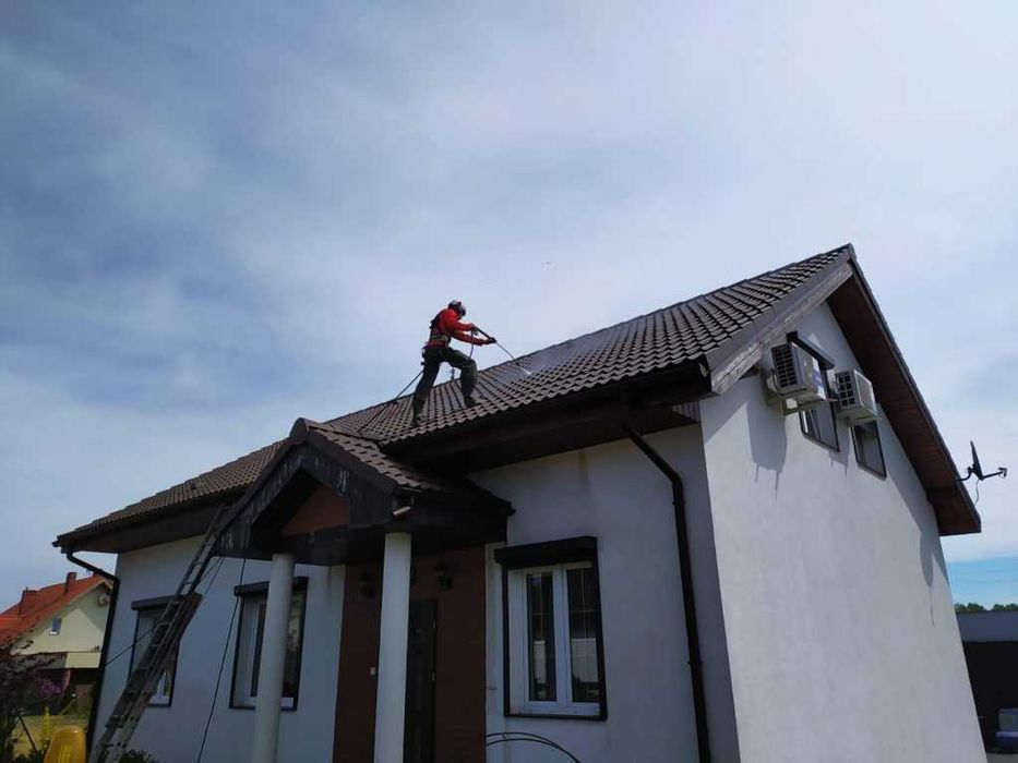 Фарбування даху ГАРАНТІЯ ДО 15р Миття покрівлі фасаду бруківки бляхи