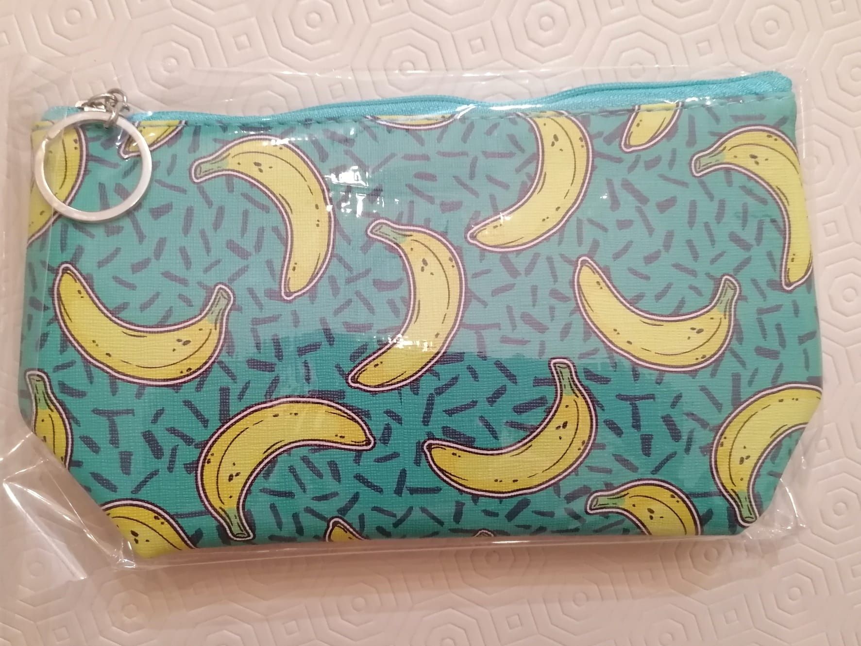 Necessaires frutas