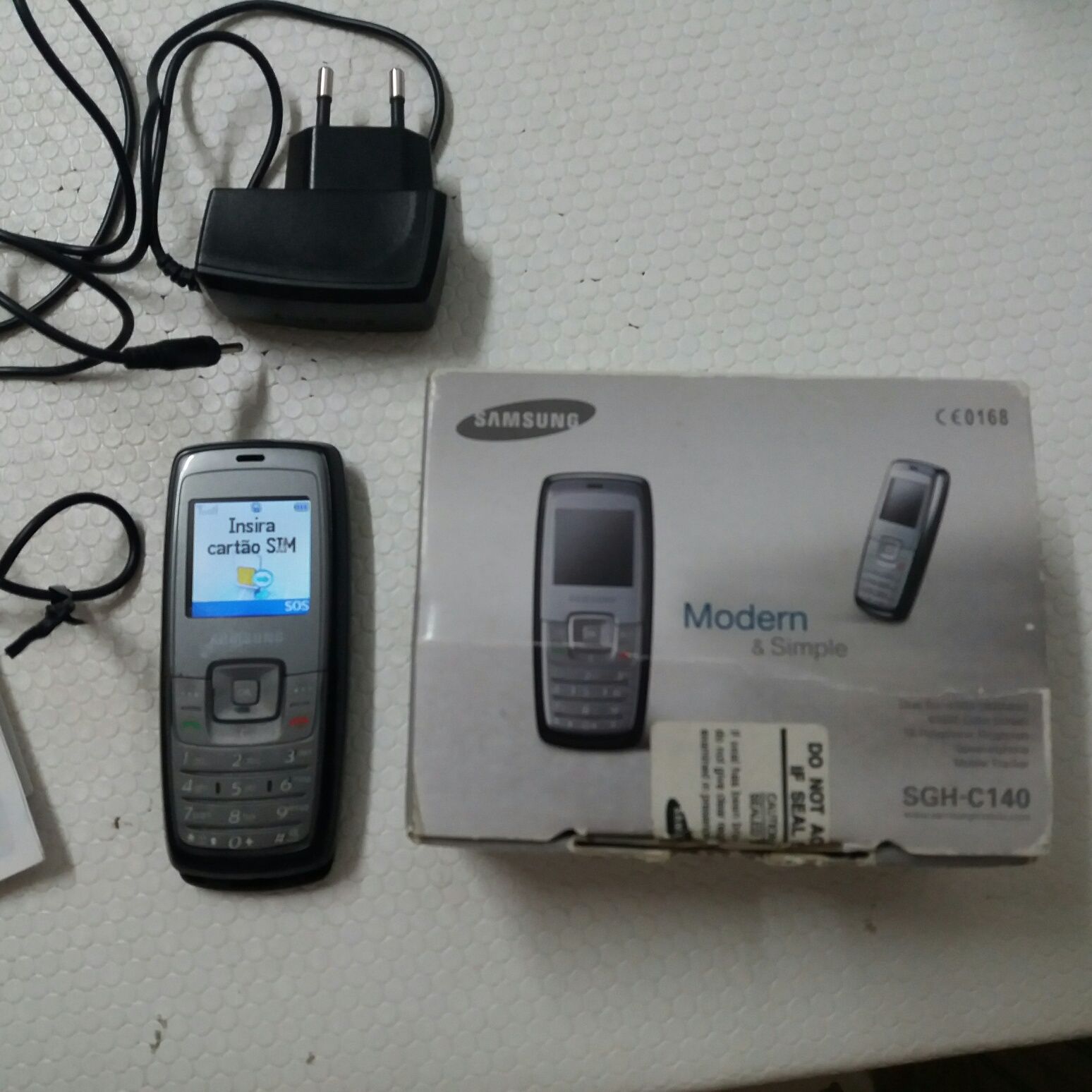 Telemóvel Samsung SGH-C140