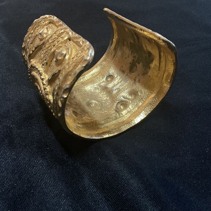 Pulseira metal vintage lindíssima 6 cm