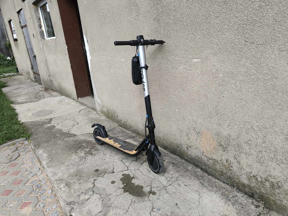 Hulajnoga elektryczna