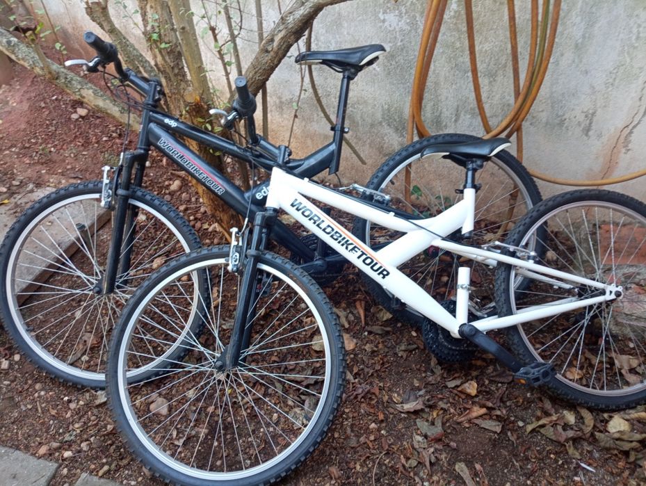 2 Bicicletas WBT World Bike Tour	Adulto -   Pouco Uso*