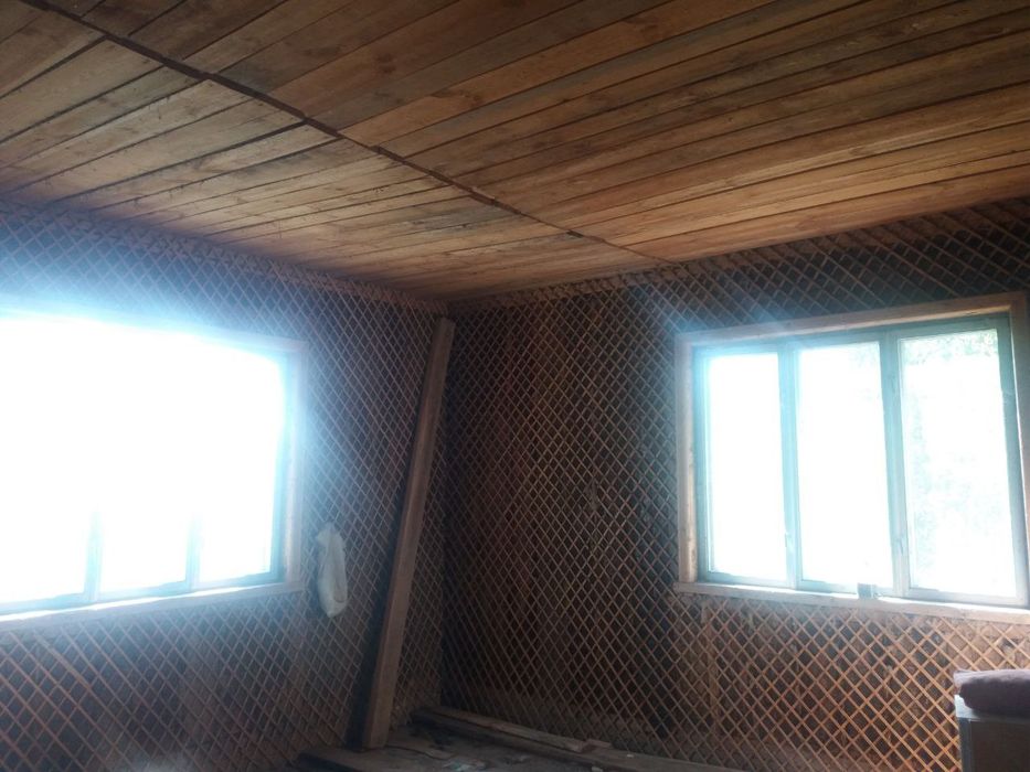 Продам будинок . Волинська обл