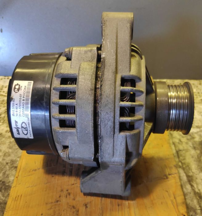 Генератор ВАЗ 2108 ВАЗ 2110 ВАЗ 2170 Приора Калина Granta Нива