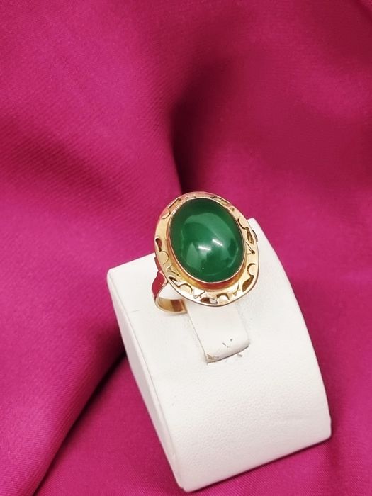 Złoty pierścionek. Złoto próby 585