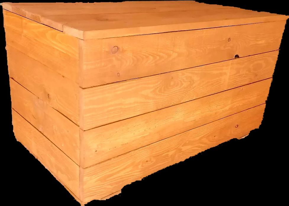 Drewniana skrzynia do ogrodu