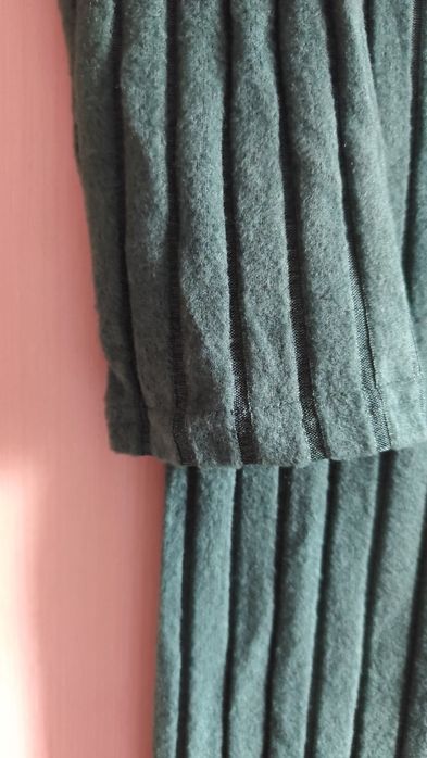 Sukienka z długim rękawem