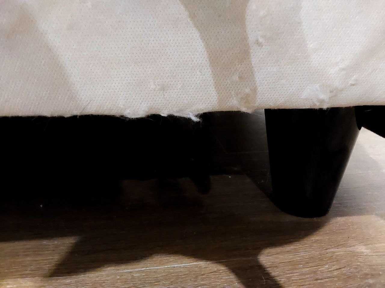 Sofá simples grande de 2 lugares básico cinzento com capa