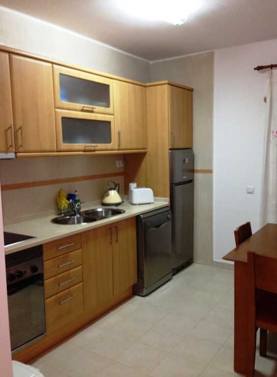 Apartamento Teresinha Alvor com piscina.