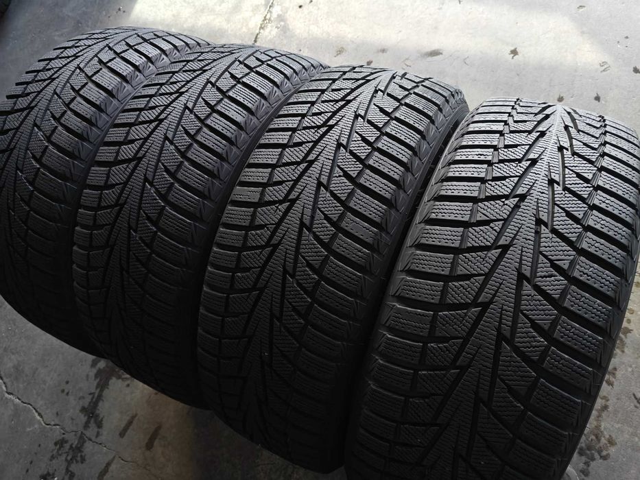 Hankook Winter I*cept X R19 265 50 шини зимові 24р 8-9мм