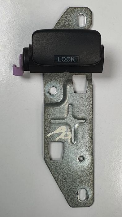 PRZYCISK BLOKADY DRZWI PRAWY HONDA PRELUDE V