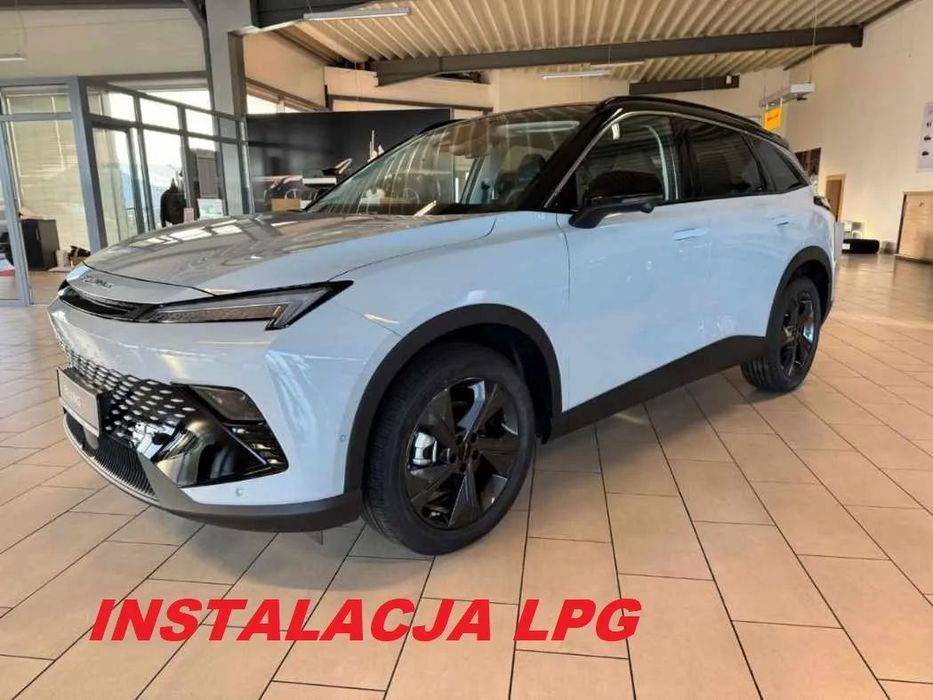 BAIC 5 Luxury, automat, szklany dach, 5 lat gwarancji