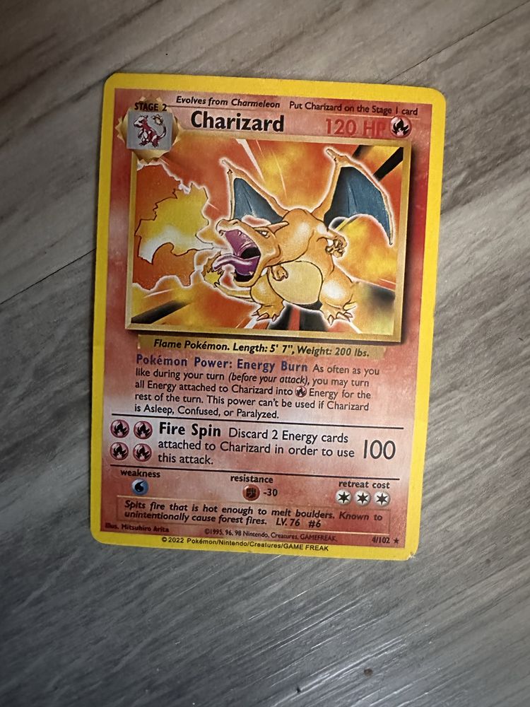 Karta pokemon Charizard