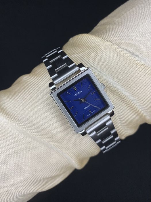 Годинник жіночий Casio LTP-E176 Оригінал Гарантія Сталевий корпус Часы