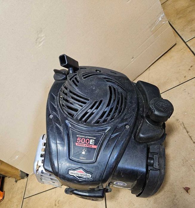 silnik Briggs & Stratton 500E, do kosiarki skrzywiony wał