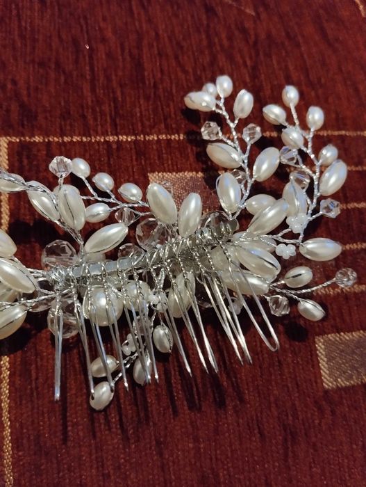 Прикраса для волосся