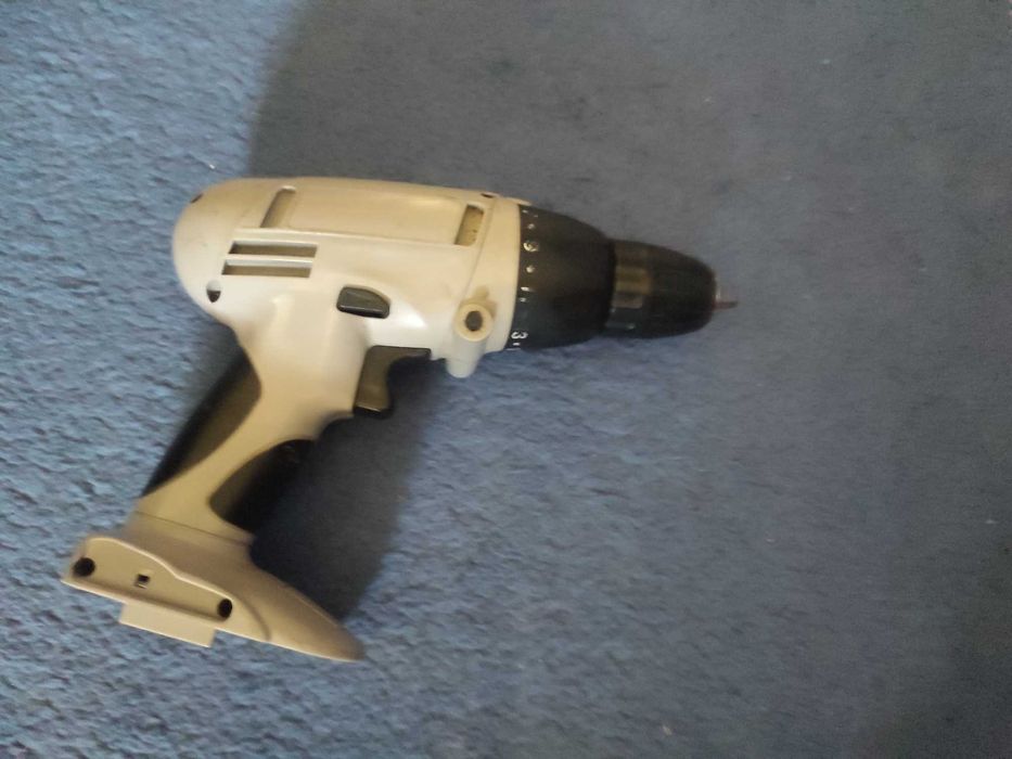 Аккумуляторный шуруповёрт Интерскол ДА-12 ЭР-01