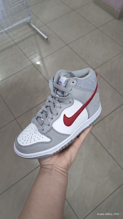 ОРИГІНАЛ Кросівки, кроссовки Nike Dunk  High DH9750-001  осінні 
 3.5y