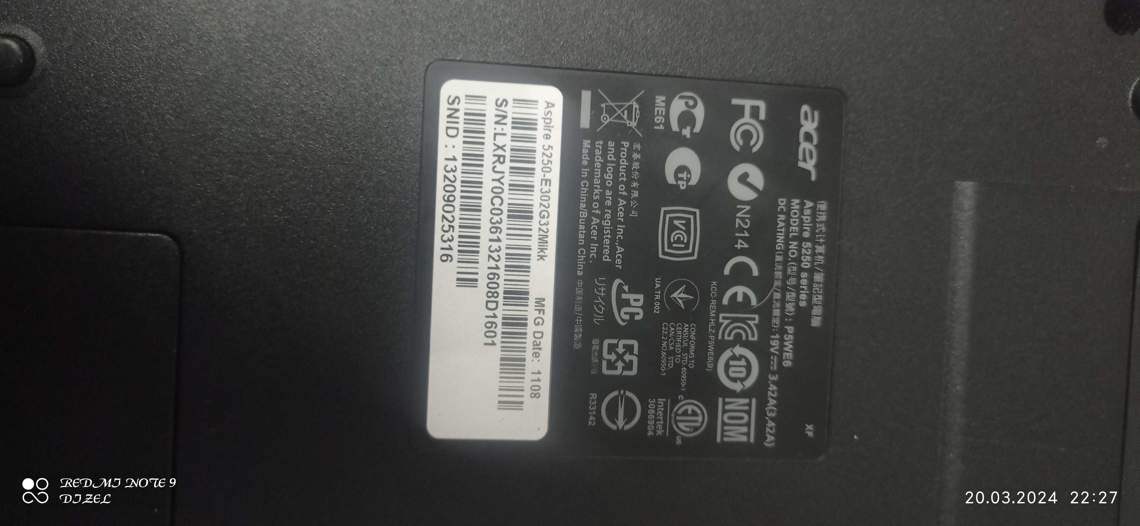 ACER 5250  15/6,8,320