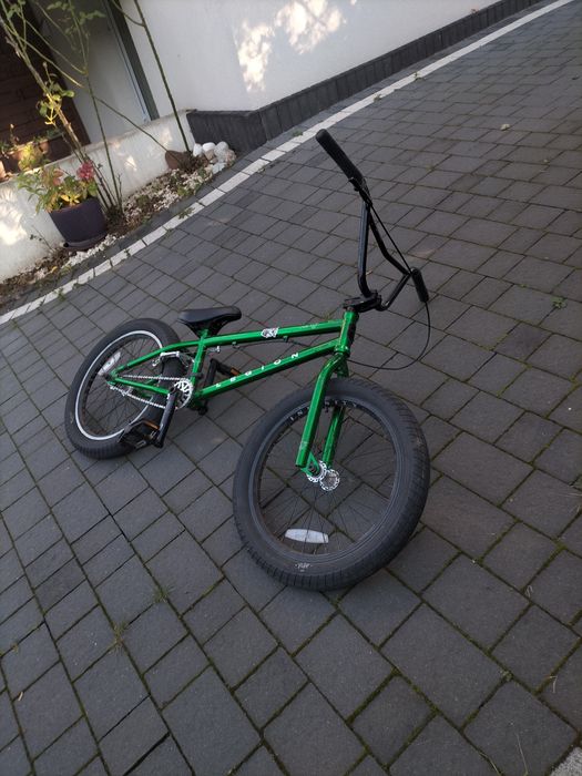 Rower BMX Mongoose L100     . (Nie dirt , full , Dh , enduro )
