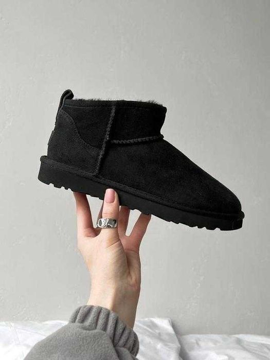 Угги/Уги/Угг/Уггі/UGG Australia Ultra Mini Black/Ультра Міні/Овчина