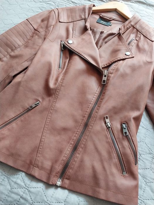 Коричнева косуха