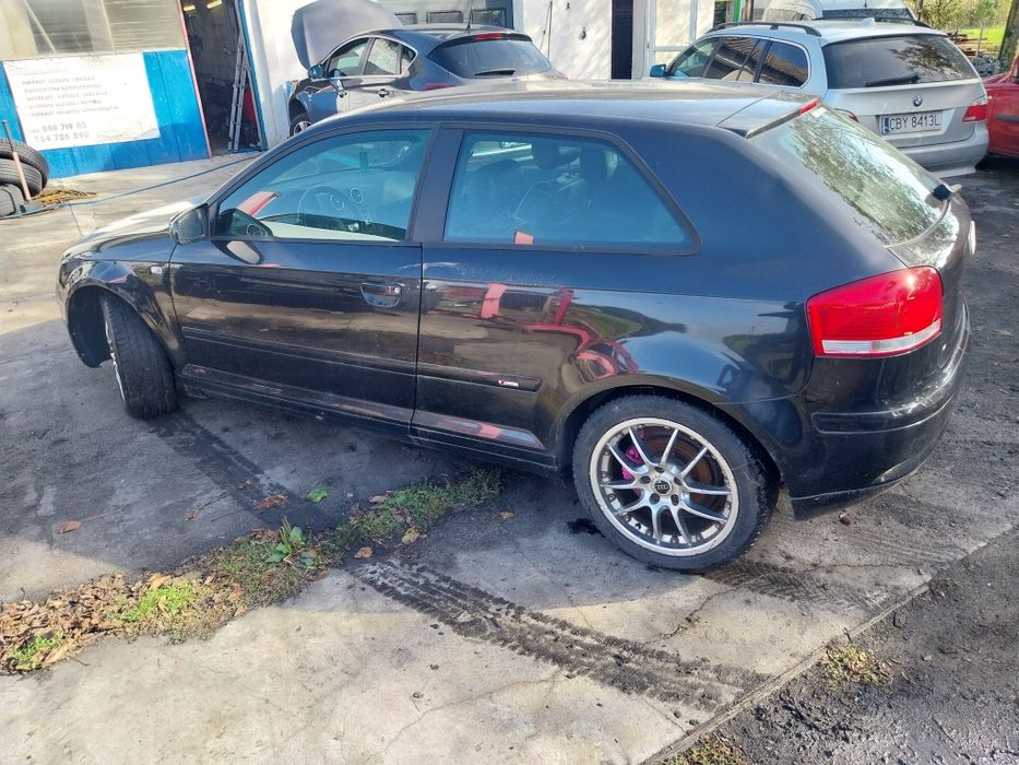 Audi a3 8P 2.0tdi BKD w  całości  S line