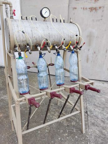 обладнання для розливу води