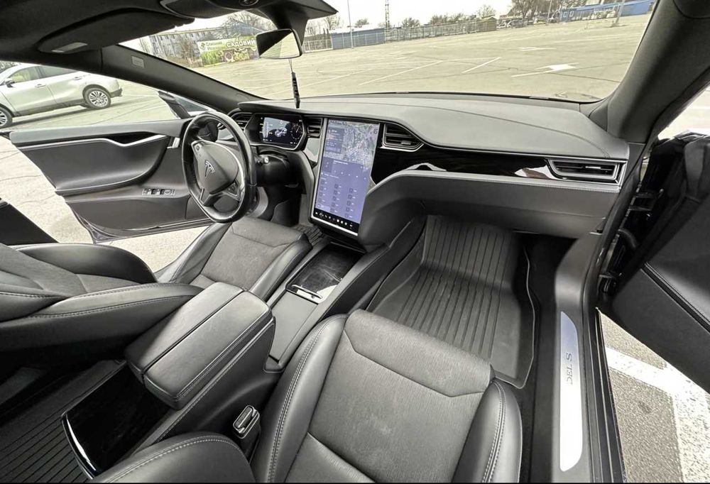 Tesla Model S 100D