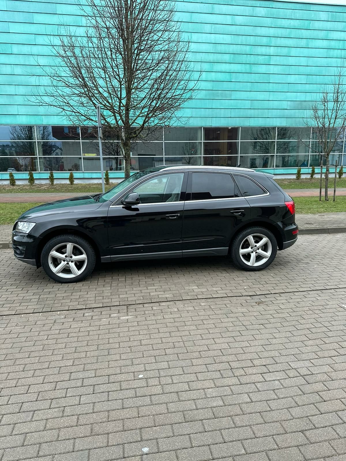 Audi Q5 quattro 2.0 tdi