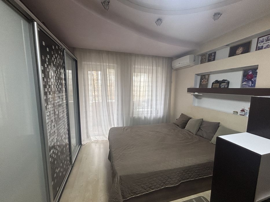 Продам 2 кімнатну квартиру в центрі або обмін на будинок