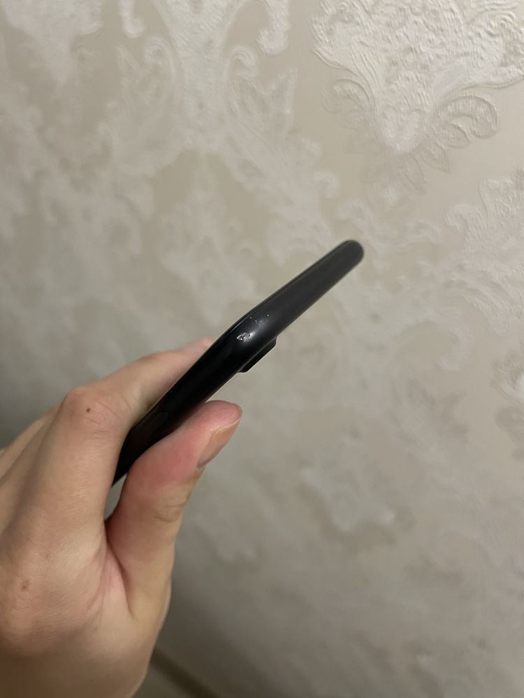 Продам IPhone 7 , 32gb
