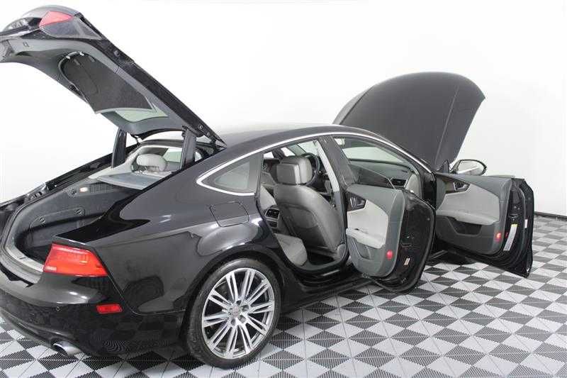 Автомобіль 2012 року - Audi A7 3.0 Premium Plus