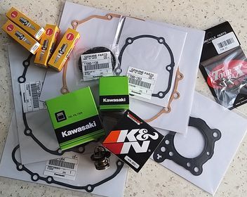 Kawasaki zxr400 zx4r gaźniki głowica set cylindry wał ECU owiewki rama