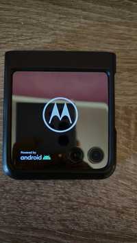 Продам Motorola razr 40 ultra