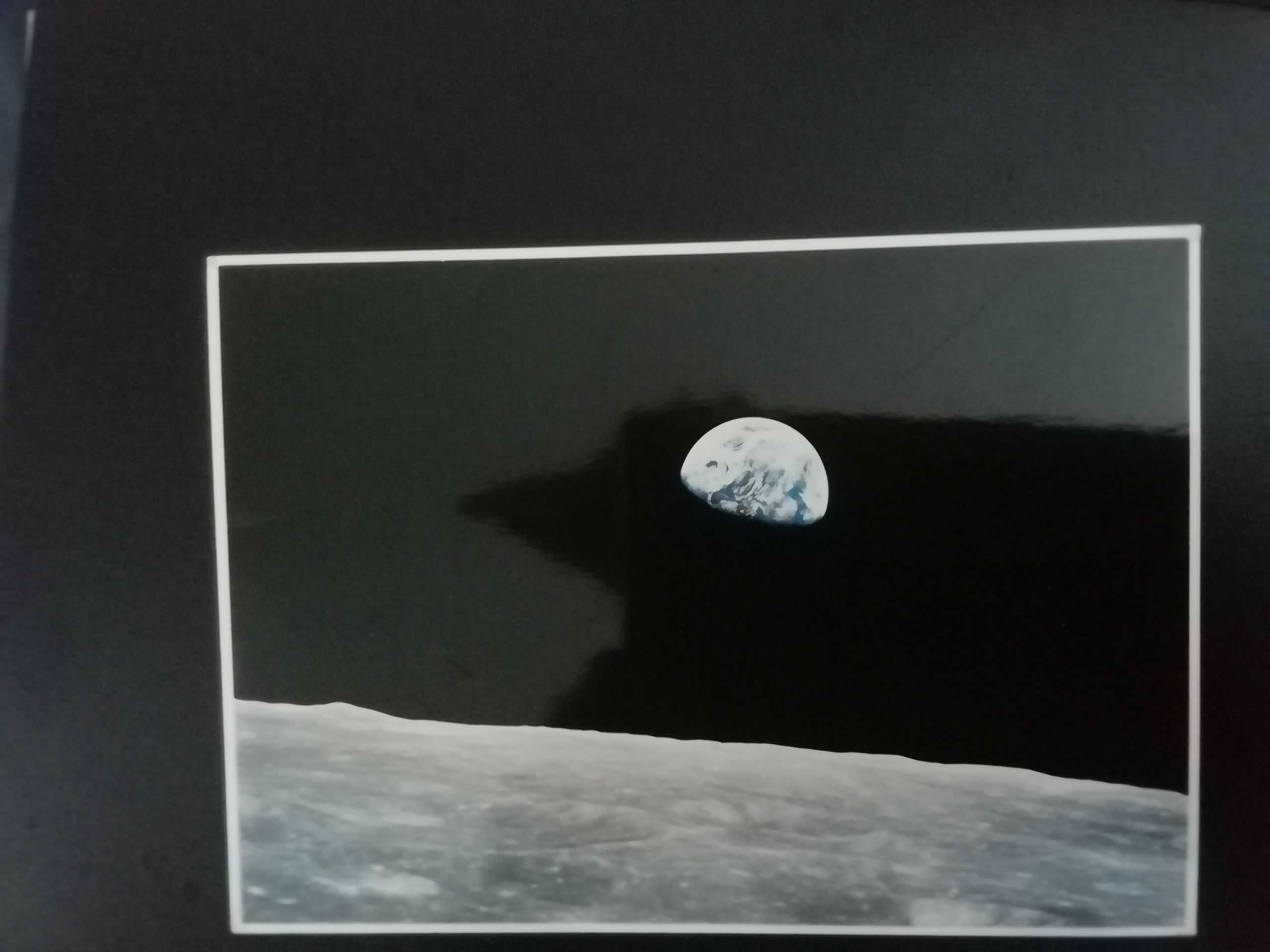 Pocztówka z NASA widok Ziemi z Księżyca