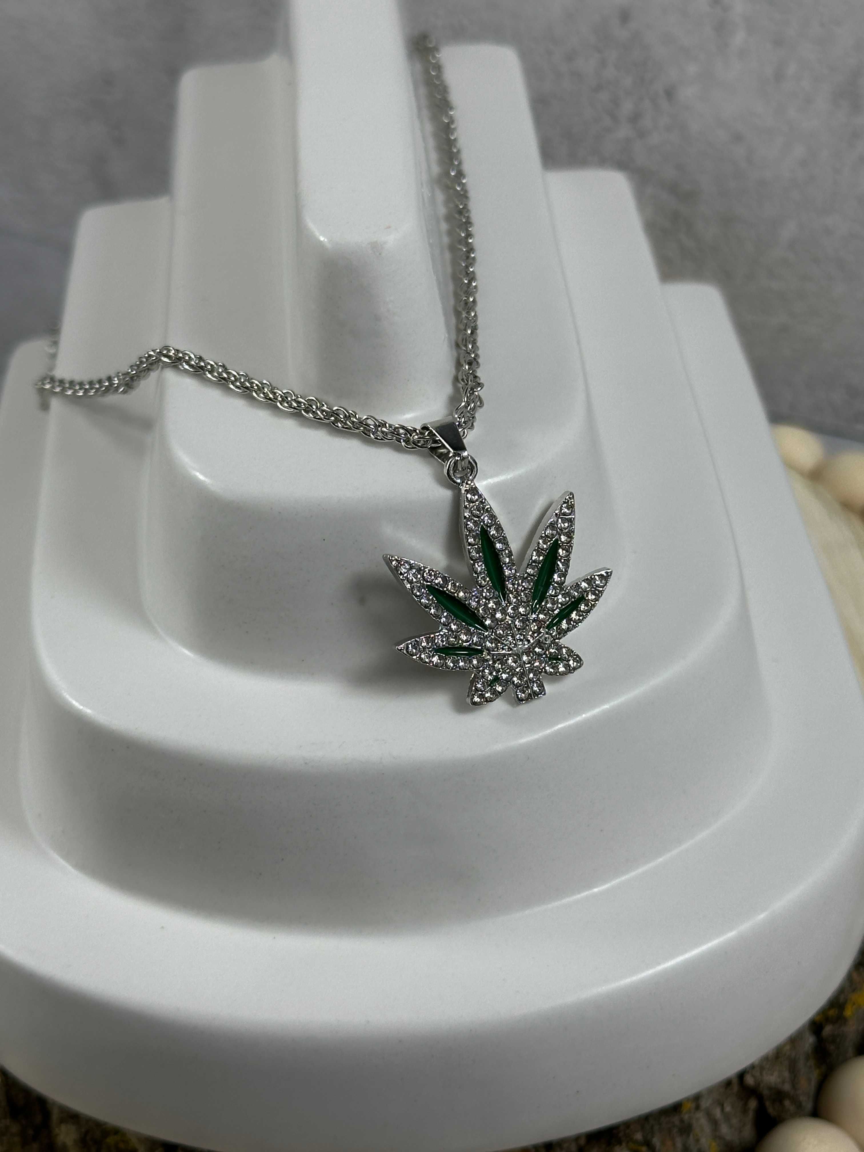 Naszyjnik Necklace Łańcuszek srebrny Weed Hip Hop Zioło 420 Liść Klon