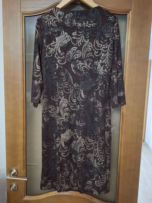 Святкова сукня 50 розміру